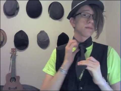 How To Tie A Victorian Cravat