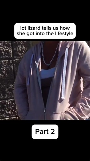 lot lizard tells us how she got into the lifestyle #streetlife #interview #homeless #scooter #fyp