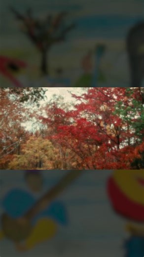 “I pulled into Nazareth...” The opening line of “The Weight” came from Robbie Robertson’s Martin D-28, made in Nazareth, Pennsylvania. One line led to the next, and a classic was born. 🎶 🎥 Once Were Brothers #MusicFromBigPink | THE BAND