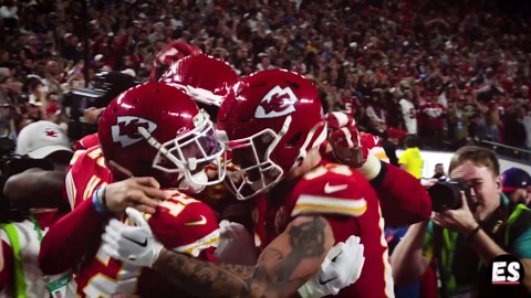 Ranking the Greatest Quarterbacks in Kansas City Chiefs History Ft Patrick Mahomes, Joe Montana and Many More