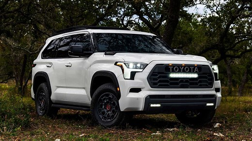 2023 Toyota Sequoia Debuts With 437 HP Hybrid Engine, Brawny Styling