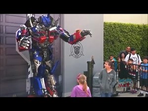 Interactive talking Optimus Prime debuts at Transformers: The Ride 3D in Universal Studios Hollywood