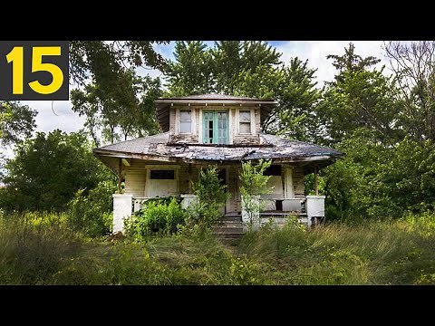 15 Most Haunted Houses on Earth