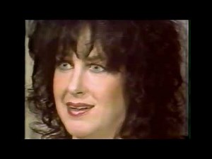 Grace Slick - great 4-min interview (1981)