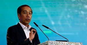 インドネシア高速鉄道開業、「一帯一路」事業　大幅遅れの開通