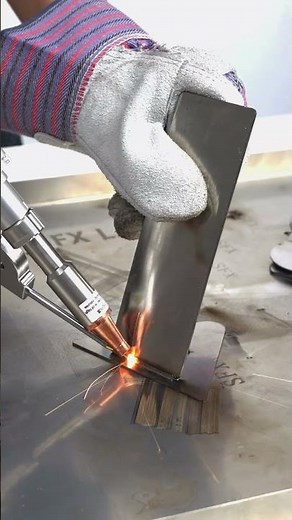 Mastering Quick Welding: Portable Fiber Laser Welder in Action - ZAC Laser