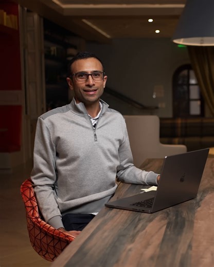 Join as Sami and Juliana — both engineers at Google — walk through a sample Google interview question. Watch the full mock interview, which includes feedback from a technical recruiter ➡️ https://goo.gle/4bDsjh0 | Google Students