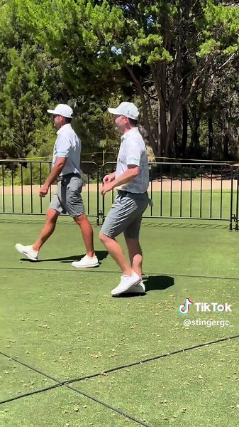 Caddie Challenge with Pro Commentary and Humor