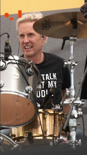 Foo Fighters reveal new drummer