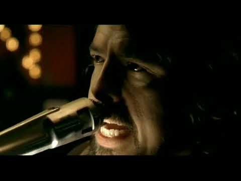 FOO FIGHTERS - WHEELS (OFFICIAL MUSIC VÍDEO)
