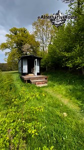 Tour This Incredible Tiny House on a Trailer Built from 100% Recycled Materials! | Alternativehouse